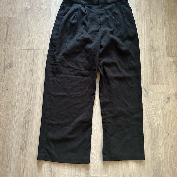 Hollister Livvy Wide Leg Pants - Picture 2 of 4